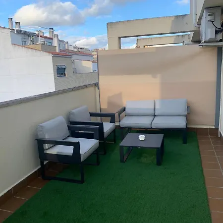 Apartamento Completo Con Terraza Privada דירה *